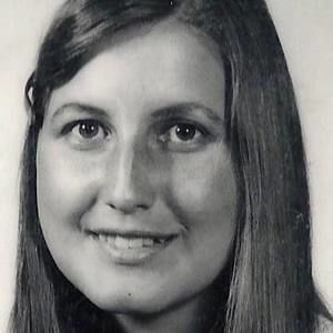 Meet your Posher, Nora